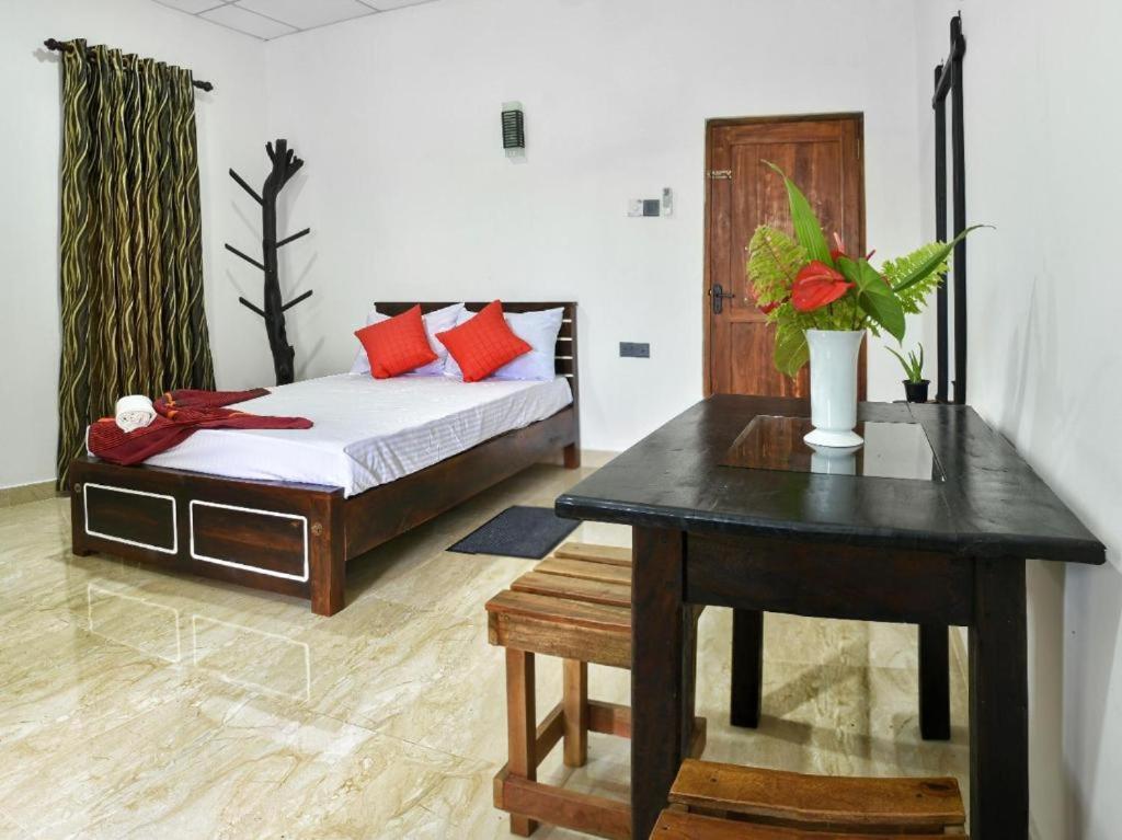Ananthara Resort Анурадхапура Екстериор снимка