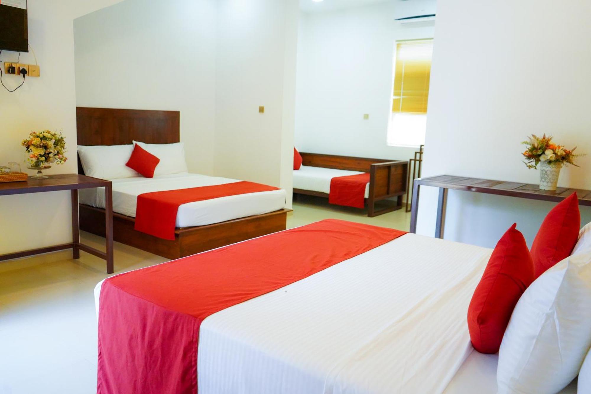 Ananthara Resort Анурадхапура Екстериор снимка